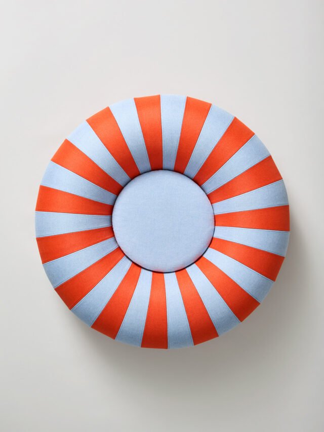 Pufas Medium Blue - Orange