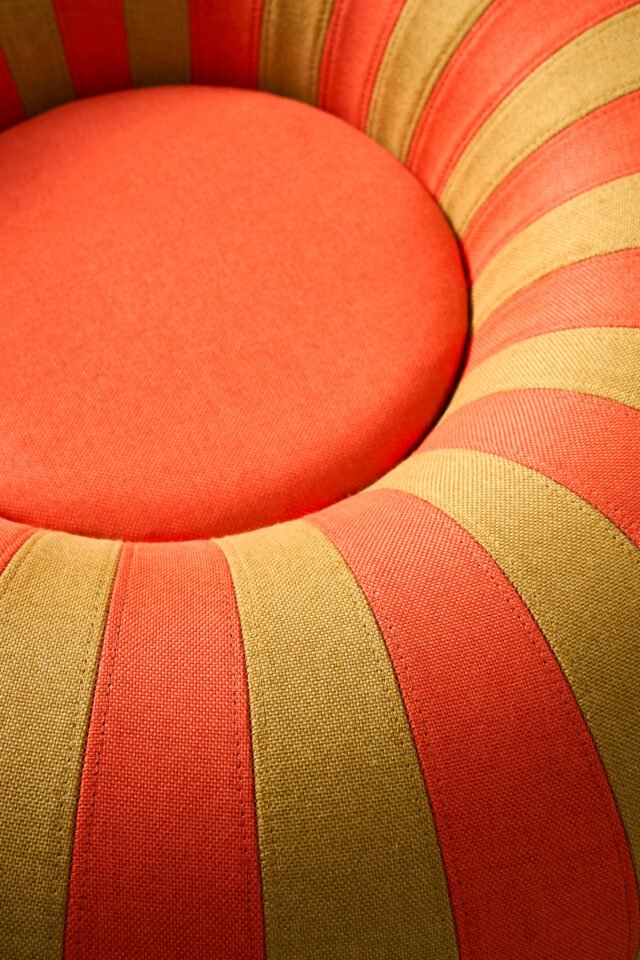Pufas OCHRE-RED SMALL - Image 2