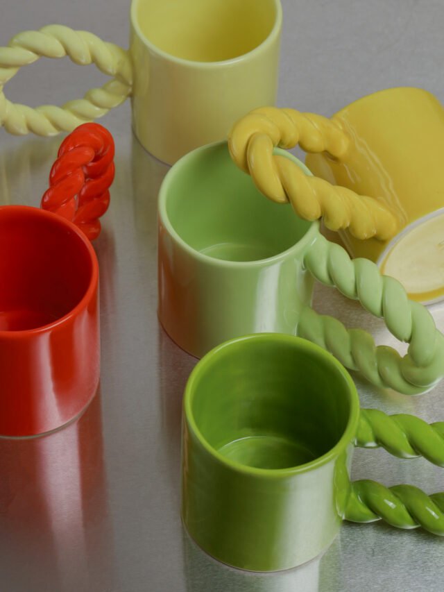 Keramikinis puodelis U Twist Oil Green