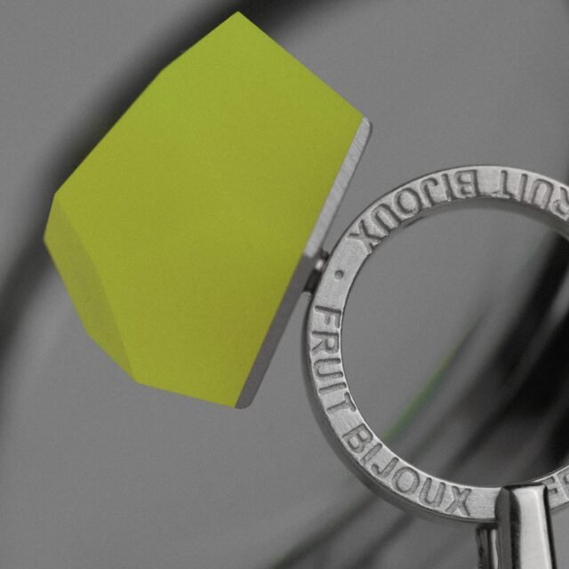 Crystal top NEON YELLOW 24mm