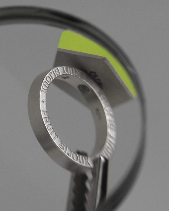 Crystal top NEON YELLOW 24mm - Image 2