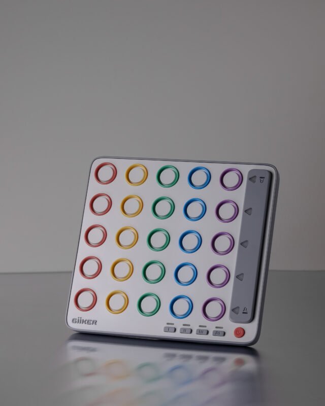 GIIKER SMART FOUR interaktyvi konsolė