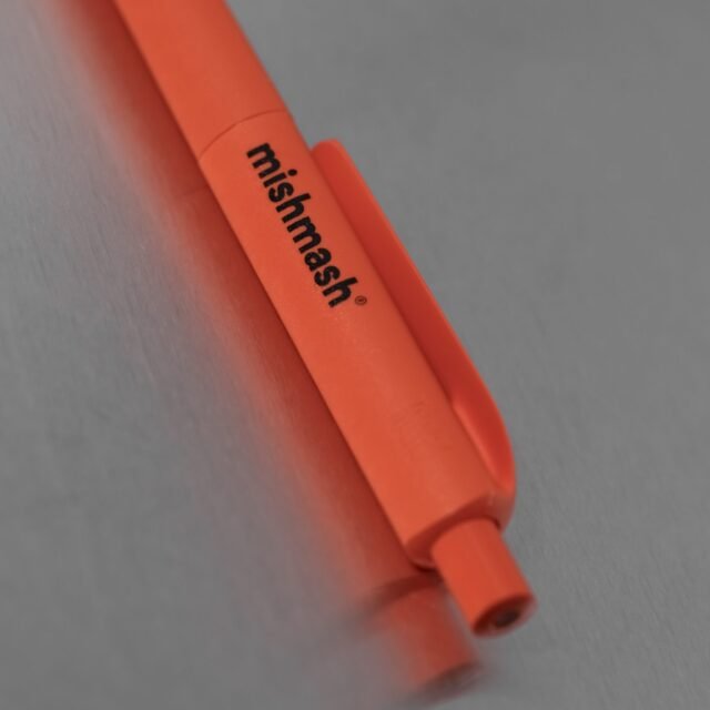 Ergonomiškas rašiklis TRIANGLE ORANGE