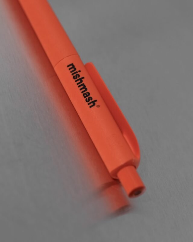 Ergonomiškas rašiklis TRIANGLE ORANGE