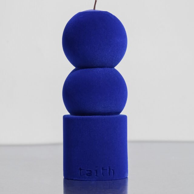 LILU COBALT VELVET žvakė