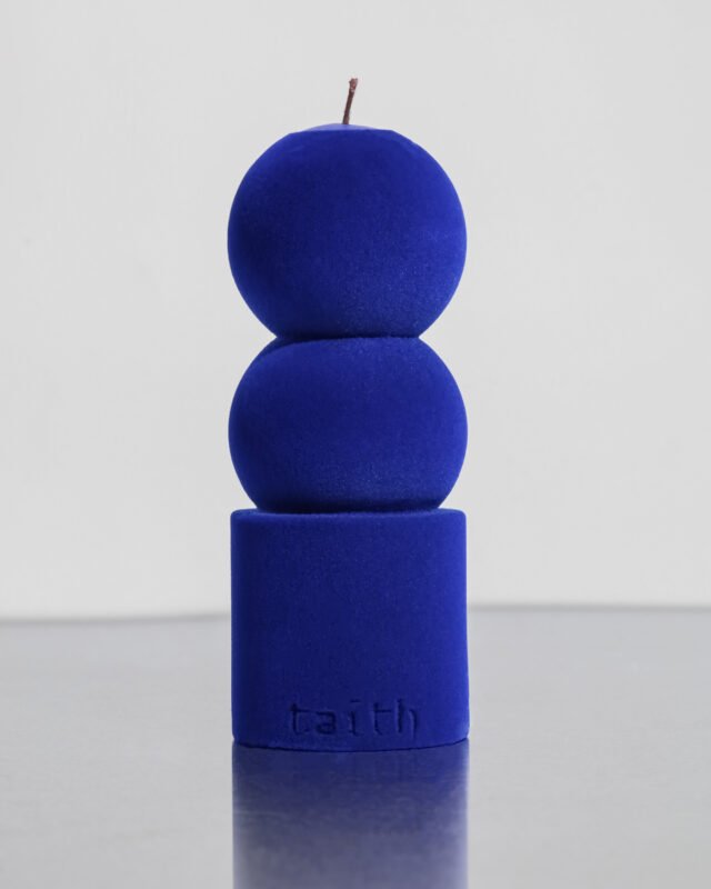 LILU COBALT VELVET žvakė