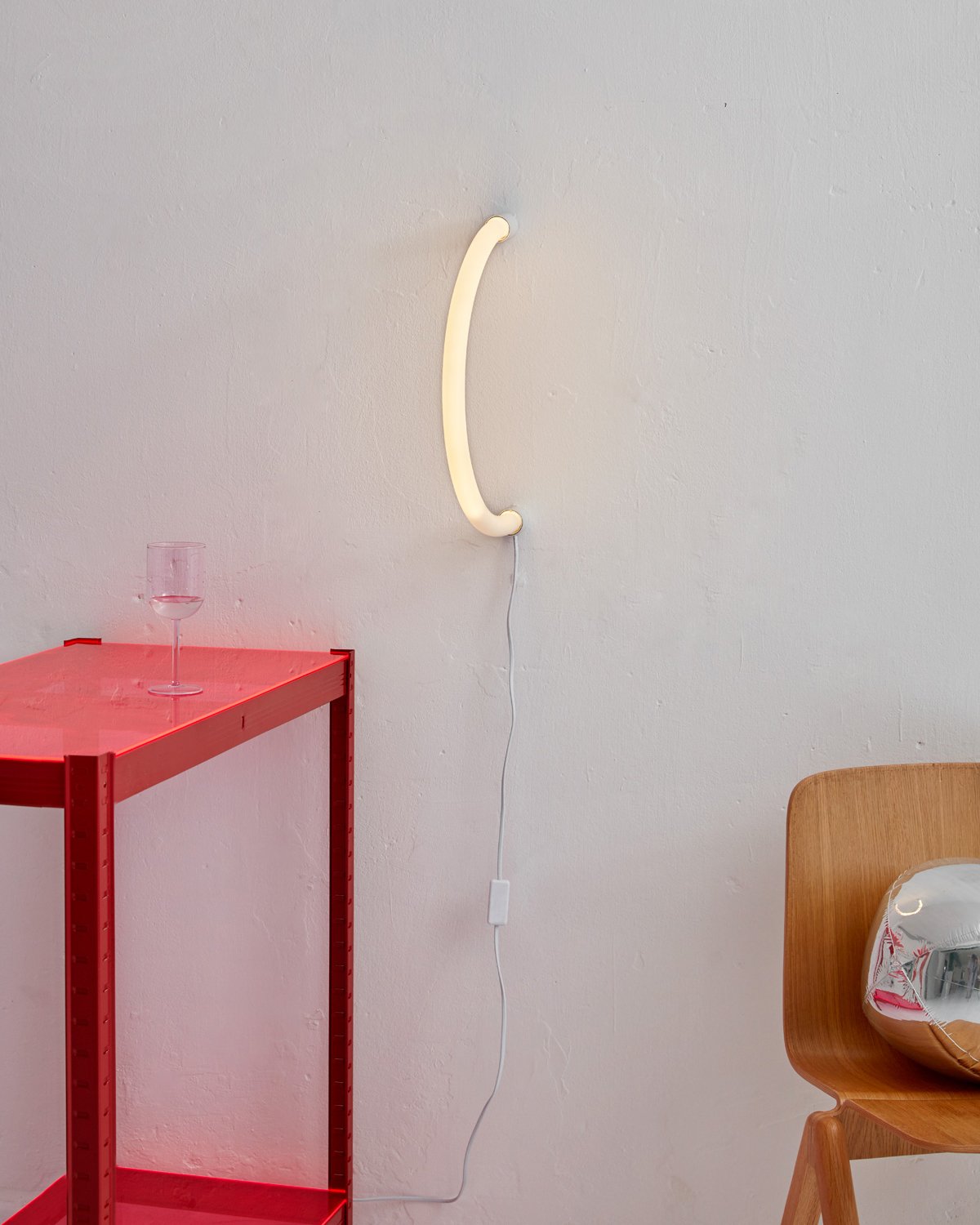 mount-lamp-small-lightning-white-studio-about(1) copy